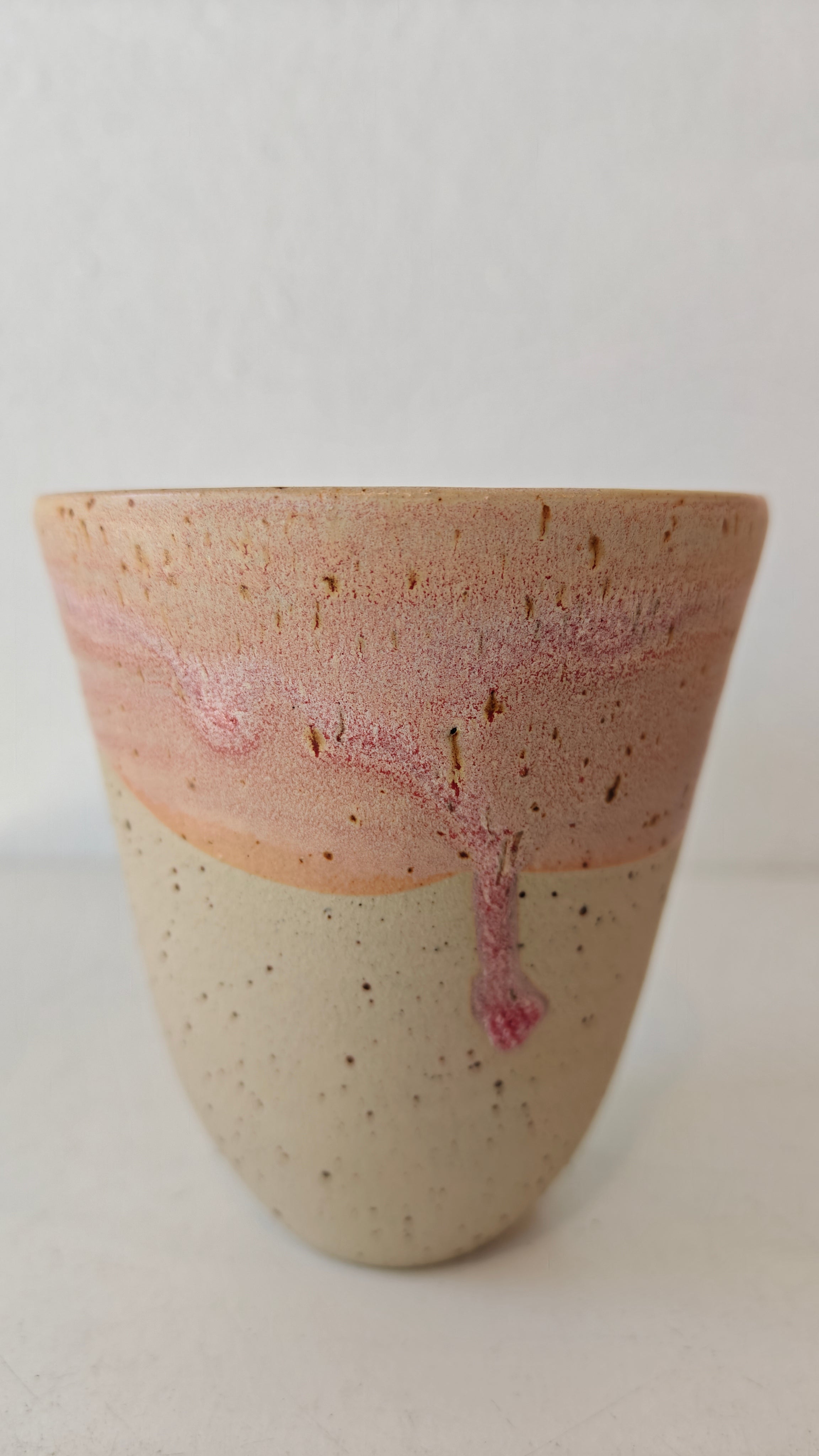 Sandkaas Keramik Mug – Lyserød